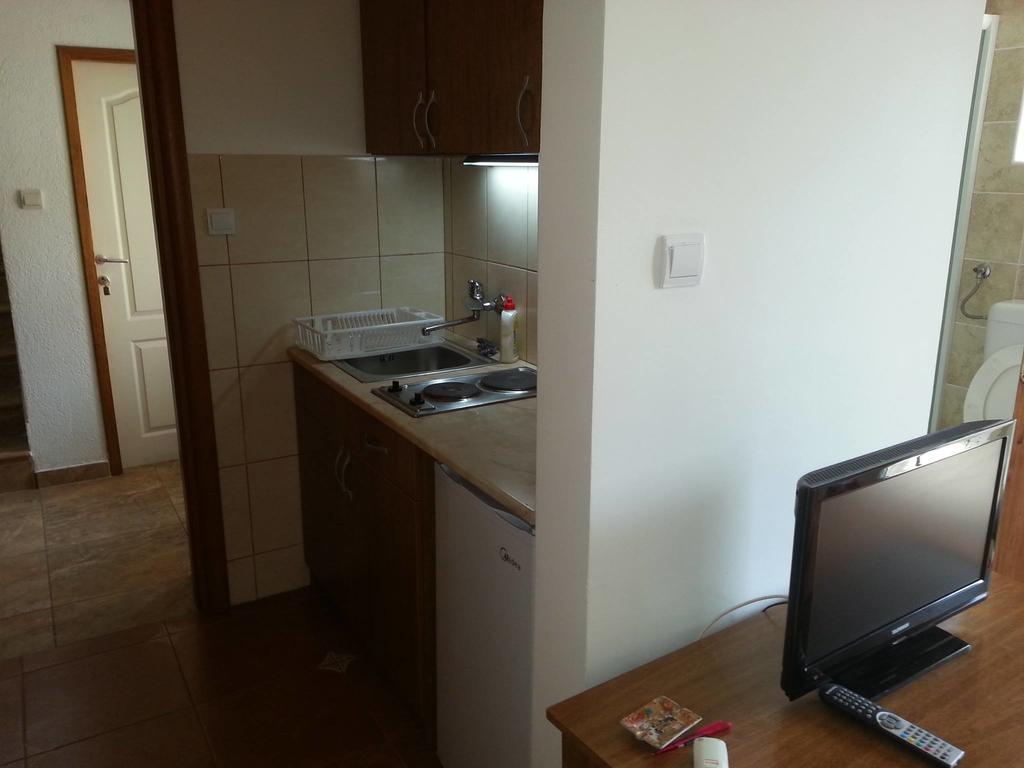 Apartments Montenegro Risan Cuckovic 外观 照片