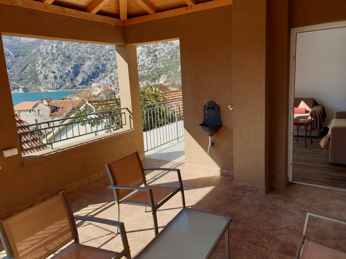 Apartments Montenegro Risan Cuckovic 外观 照片
