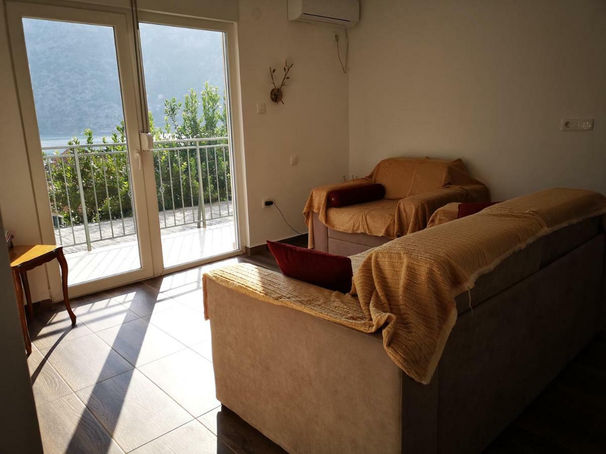 Apartments Montenegro Risan Cuckovic 外观 照片