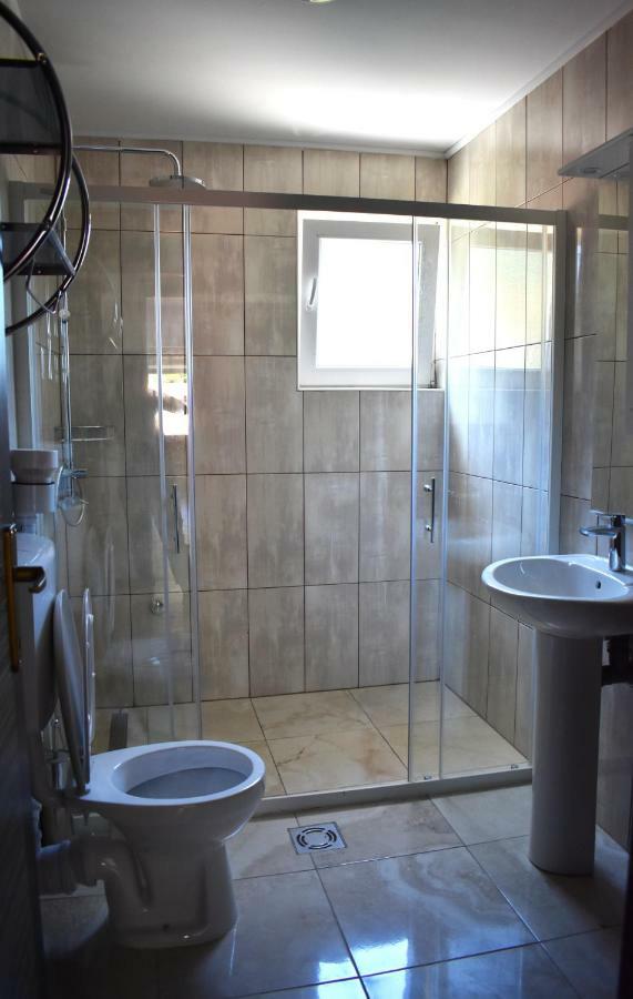 Apartments Montenegro Risan Cuckovic 外观 照片