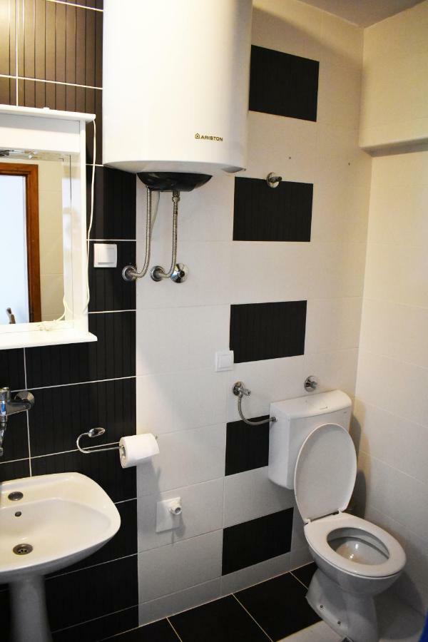 Apartments Montenegro Risan Cuckovic 外观 照片
